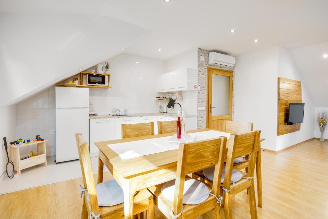 Apartman Medved Slunj Esterno foto